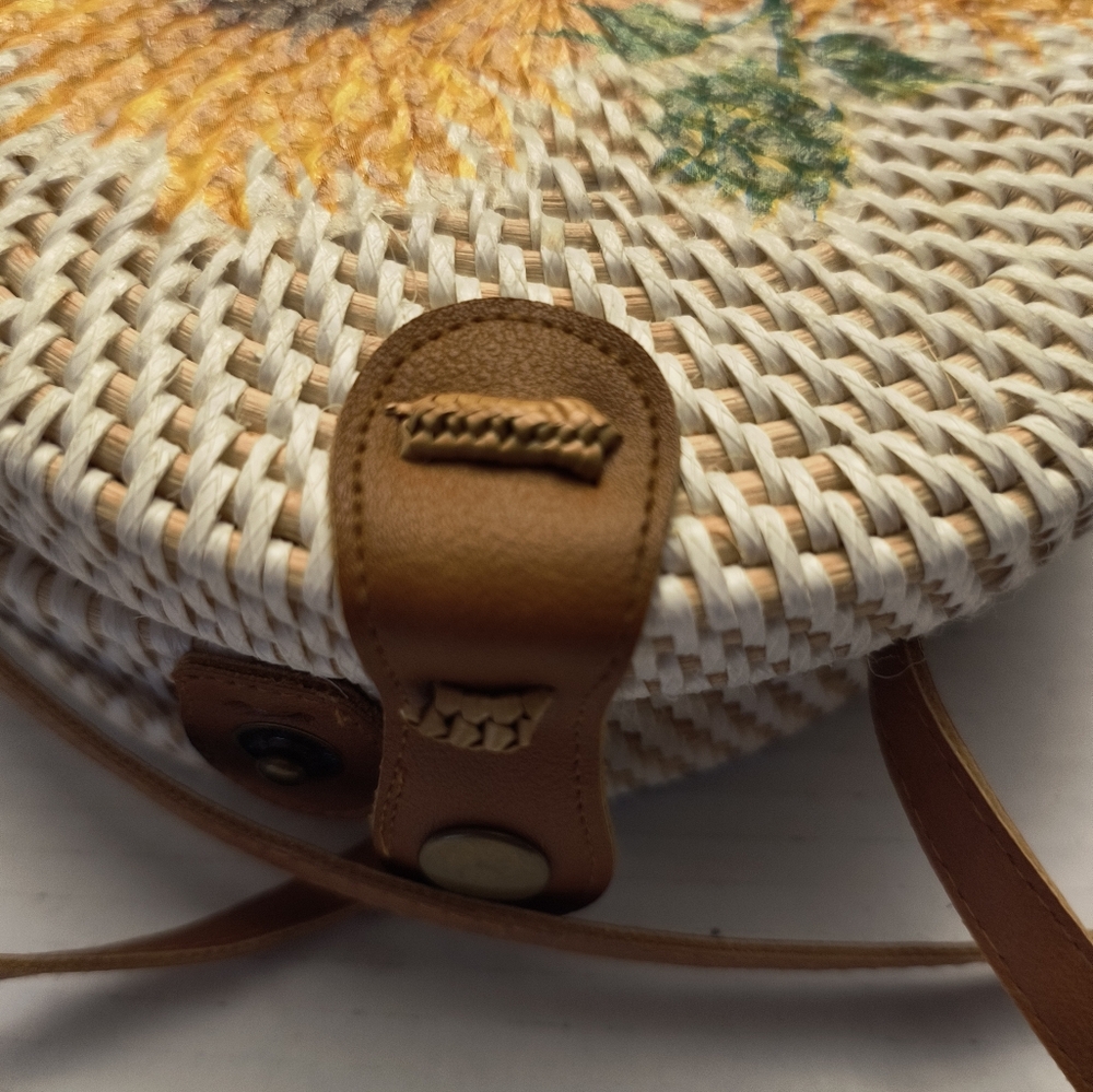 Round Rattan Sunflower 🌻 Crossbody bag